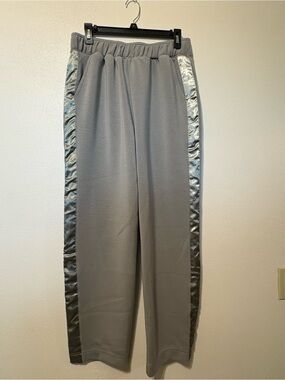 Woman’s Green Track Pants with Satin Side Stripe